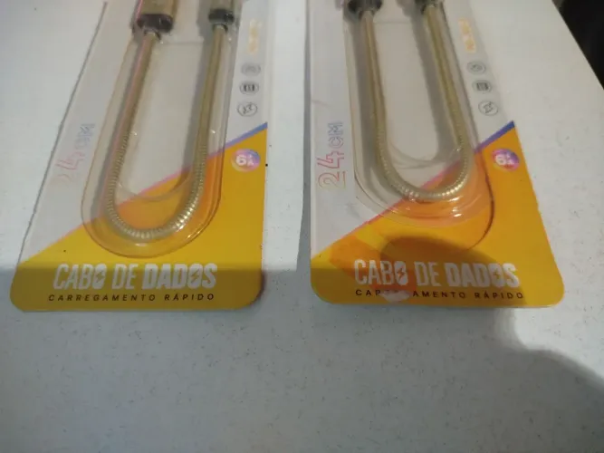 Vendo um Cabo USB tipo C curto Vendo um Cabo USB paca saída de iOs