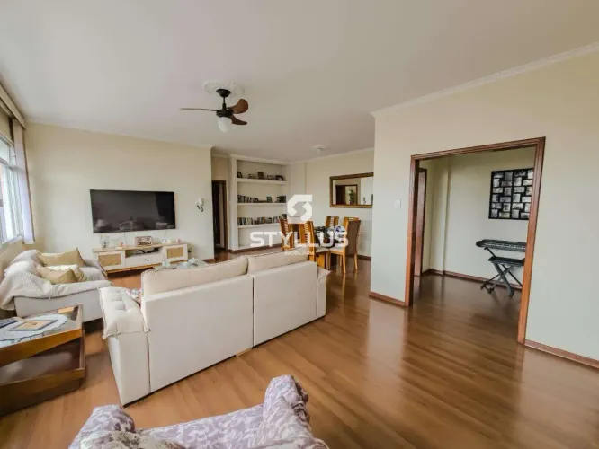 Apartamento em Rua José Bonifácio - 153m² (Ref: CA7597)