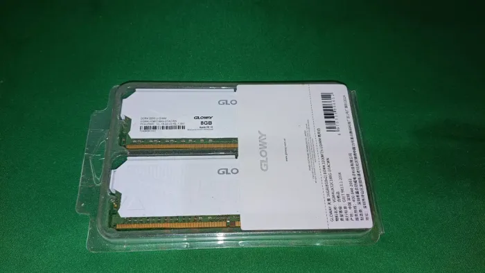 Memória RAM DDR4 16 GB 2x8 3200mhz