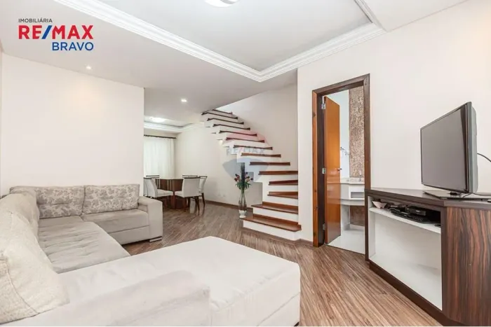 Casa no Condomínio Barcelona 210 m2 3 Quartos - 1 Suítes 5 Vagas Uberaba - Curitiba/PR
