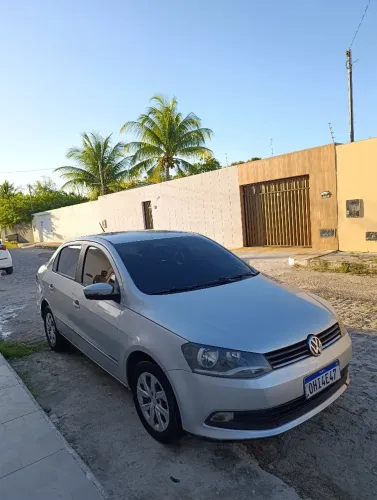 Volkswagen Voyage Comf/highli. 1.6 MI T.flex 8V 4P 2013