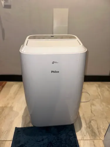 Ar-condicionado Portátil Philco 12.000 BTUs (127 V)