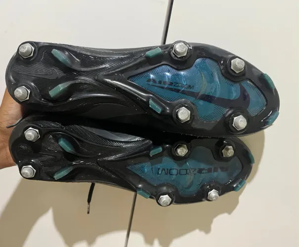 Chuteira Nike