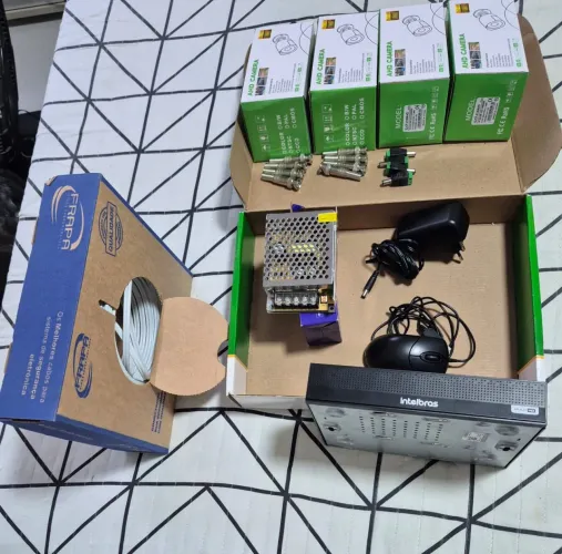 Kit camera intelbras
