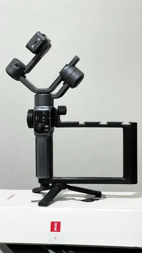 Gimbal Zhyiun Smooth 5