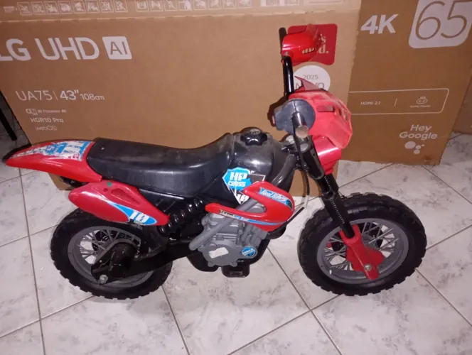 Motoquinha elétrica sucata 