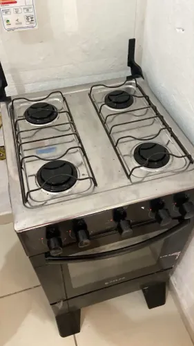 Fogão semi novo