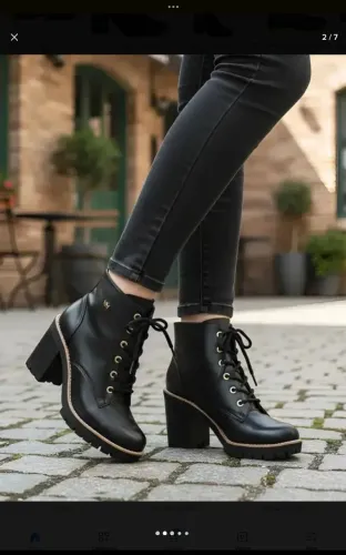 Bota Feminina Via Marte  Nova  Na Caixa Cano Curto Salto Bloco Preto tamanho 37