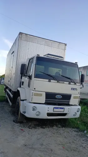 Ford Cargo 1317e Ano 2008 Toco - Baú Alumínio 6,50m x 2,70m - Motor Cummins