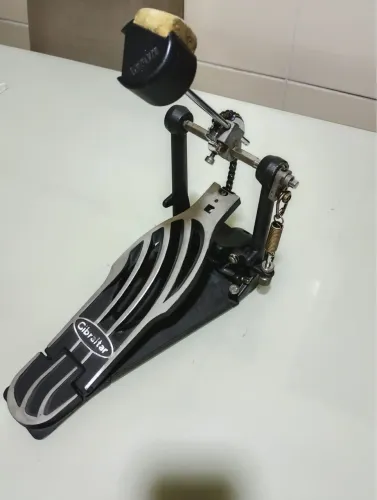 Pedal de bateria Gibraltar 