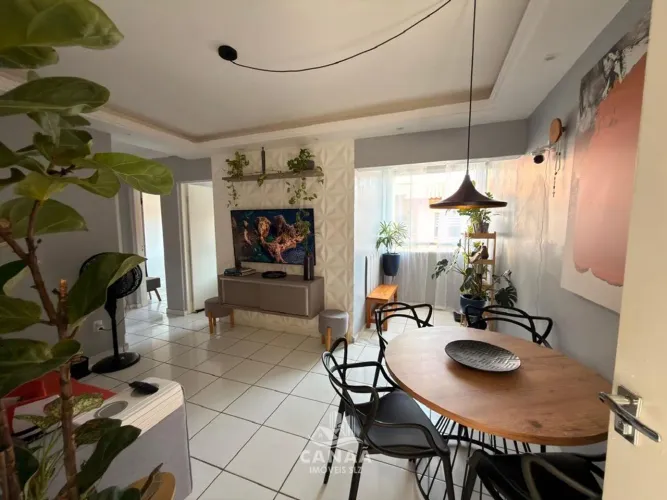 Vende-se Excelente Apartamento no cond. Marfim II - Jardim Eldorado - 2 quatos