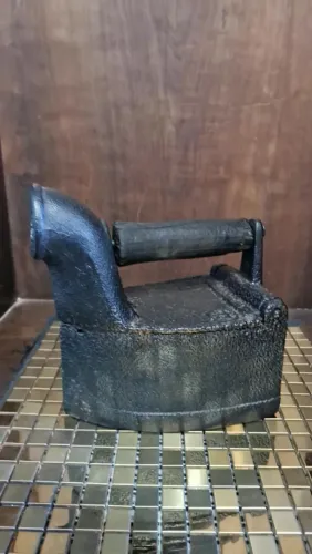 Ferro antigo