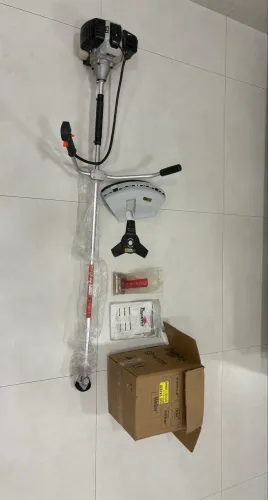 Roçadeira Toyama Modelo TBC52H
