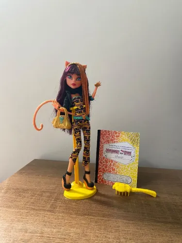 Boneca Monster High Cleolei Freaky Fusion!