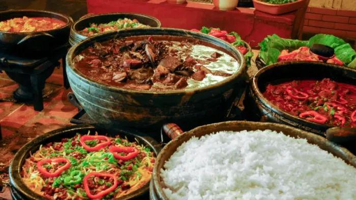Oportunidade: Restaurante de Culinária Mineira Estruturado à Venda em JF