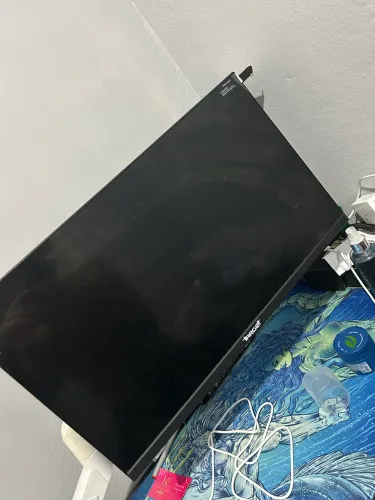 Monitor de 180hz da Target nunca usado