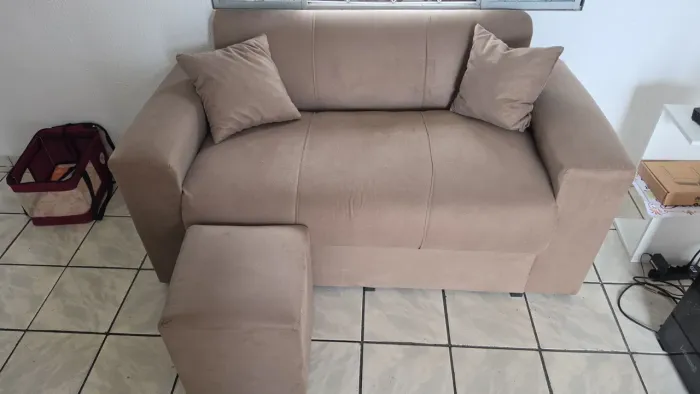 Sofá 2 lugares