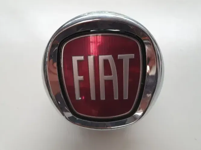 Maçaneta Porta Malas Tampa Traseira Fiat Strada 2016