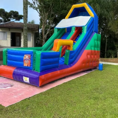 Brinquedos inflável locação/ cama elástica/decoração/kit pegue e monte/infláveis 