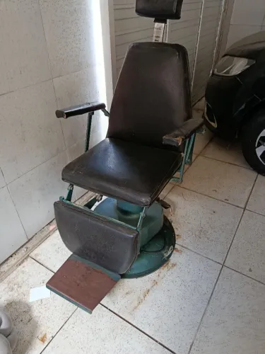 Cadeira de dentista pra barbeiro