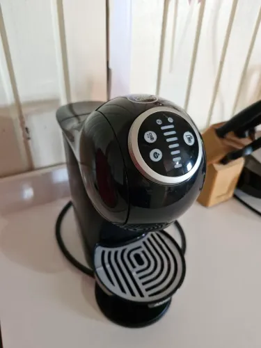 Cafeteira dolce gusto gênio plus