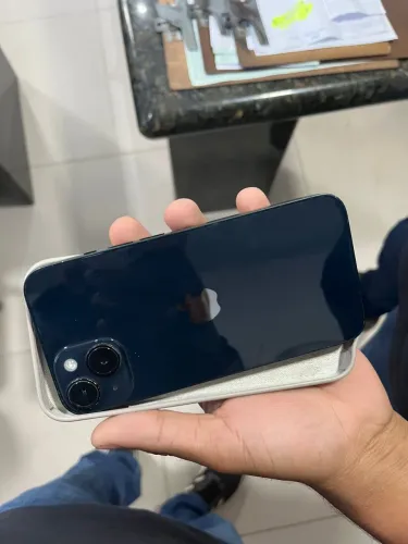 Vende-se iPhone 14 em perfeito estado 