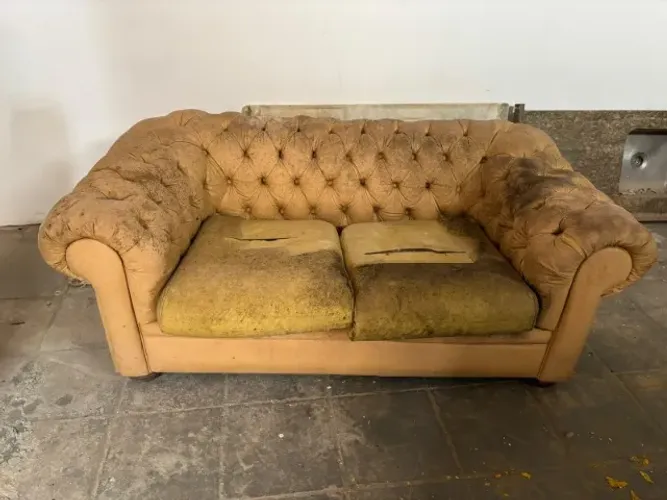 Sofá Chesterfield para Reformar