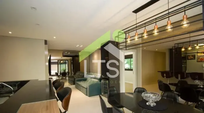 Apartamento totalmente mobiliado com 2 suítes e estrutura de lazer completa