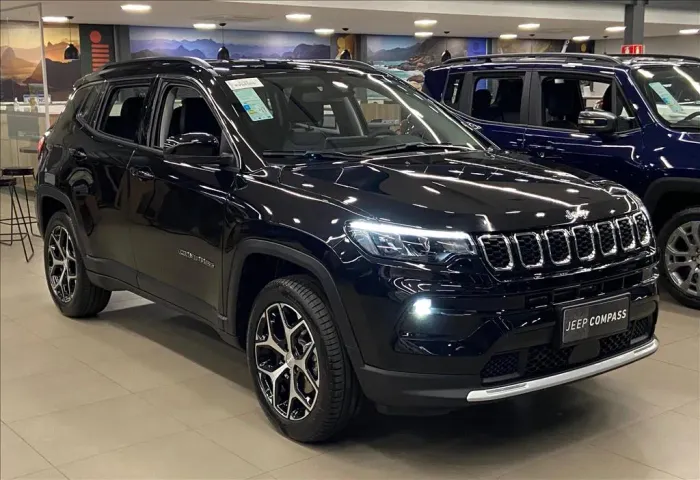 Jeep Compass Long. T270 1.3 TB 4X2 Flex AUT 2026
