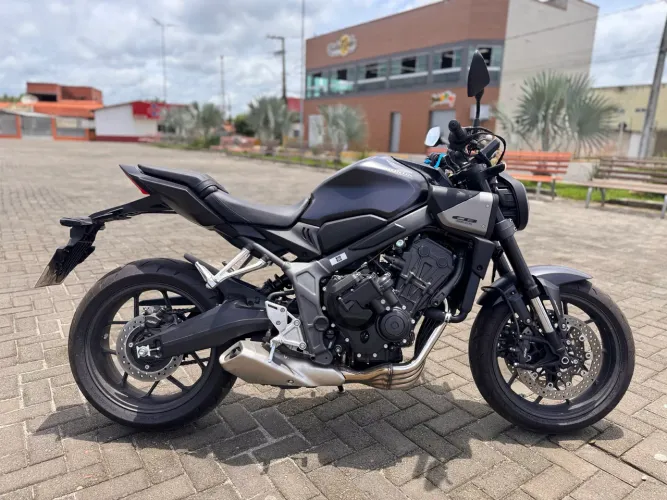 Cb 650 E-Clutch 2026 JÁ FINANCIADA