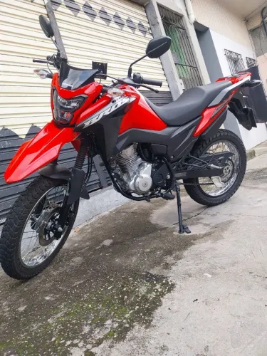 Moto Honda Bros 160 /2026 nova 3 mês uso completa.