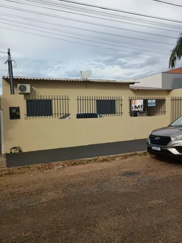 Casa a Venda no Bairro Buritis 1