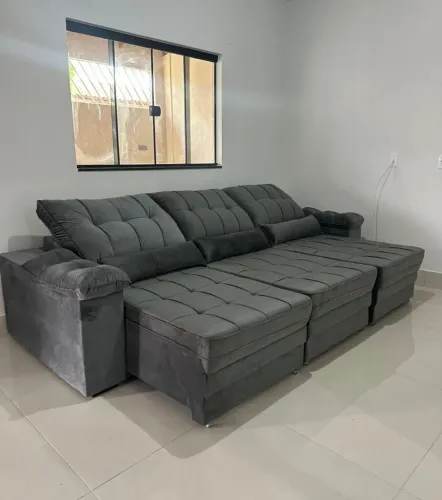 Sofá retrátil e reclinável Morfeu na cor cinza