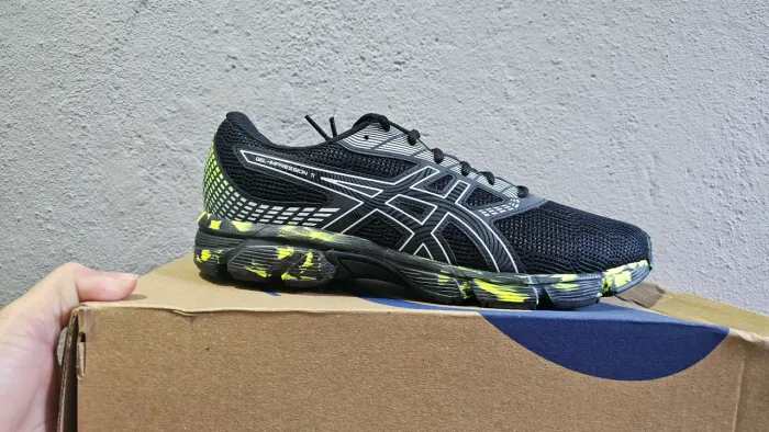 Tênis asics