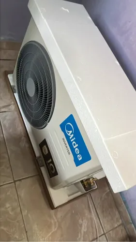Ar-condicionado novo