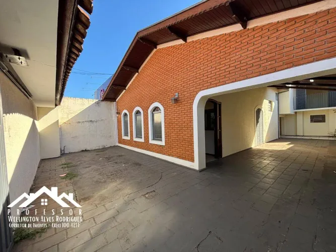 Casa à venda no Jardim Morro Azul em Limeira-SP