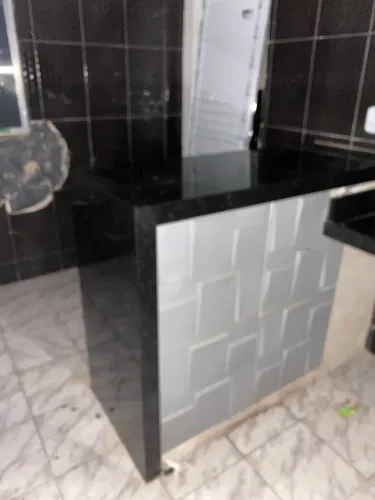 Cozinha de granito preto completa