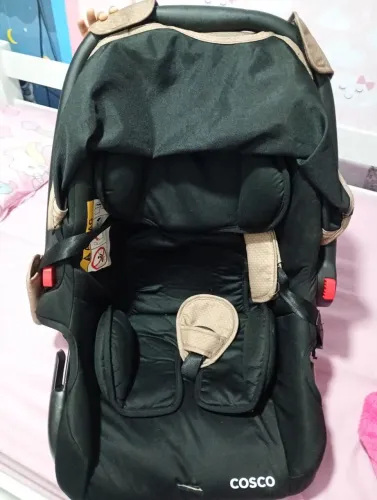 Título: Carrinho de Bebê + Bebê Conforto - Conjunto Completo, Conservado e Seguro! ?