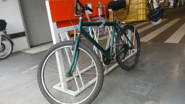 Bicicleta aro 26 18 marchas