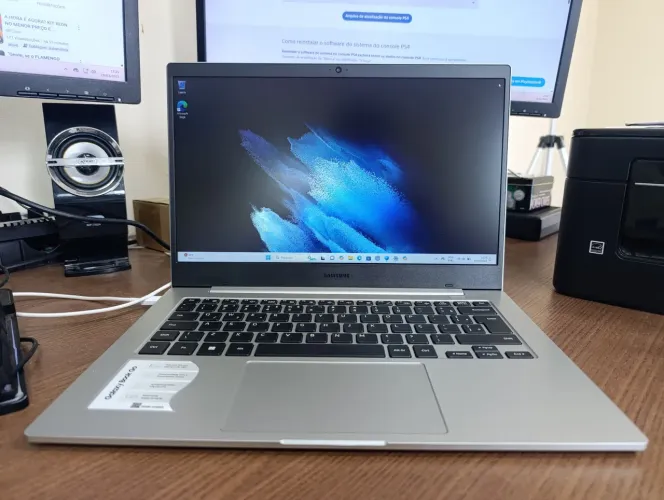 Notebook Samsung Galaxy book Go - 3 meses de garantia (24x no cartão)