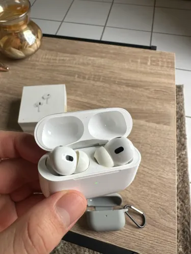 AirPod pro