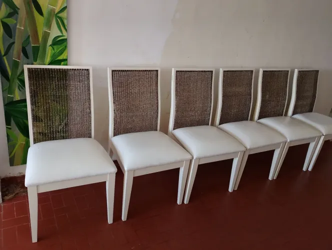 Vende se cadeiras p/sala de jantar