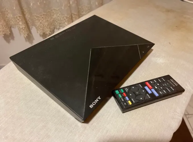 Blue Ray Sony SL200