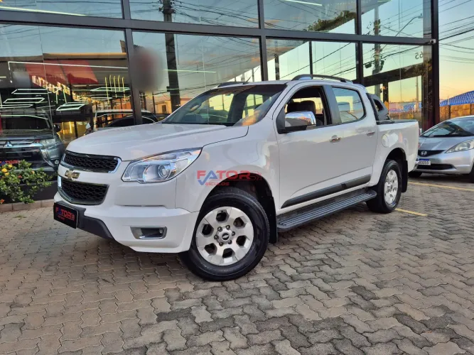 Chevrolet S10 Pick-up LTZ 2.4 F.power 4X2 CD 2013