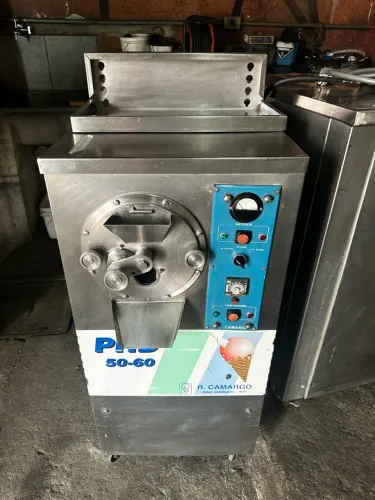 Máquina produtora de sorvete R Camamargo 50/60