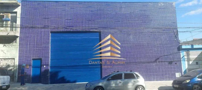 Galpão para Locação 480m² na Zona Leste de São Paulo | Próximo à Jacu Pêssego e com Energi