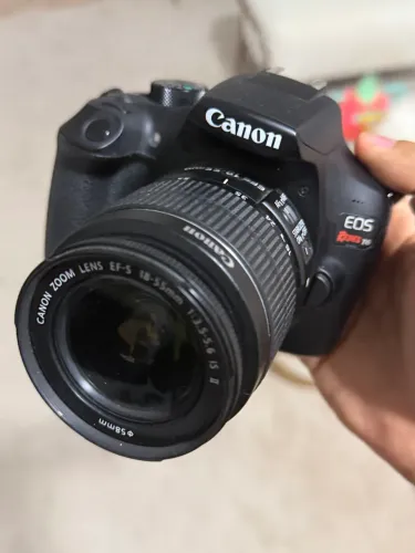 Câmera t6 novinha