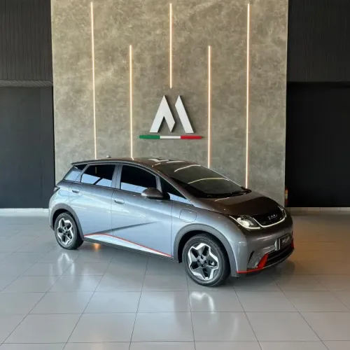 BYD Dolphin EV (Elétrico) 2025