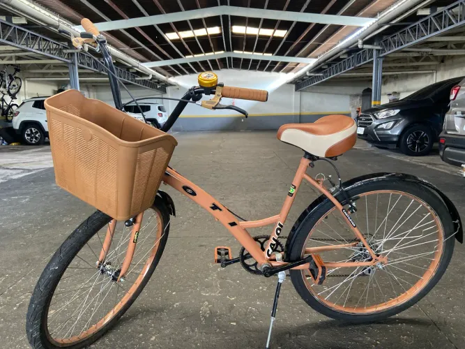 Bike retrô com marcha 