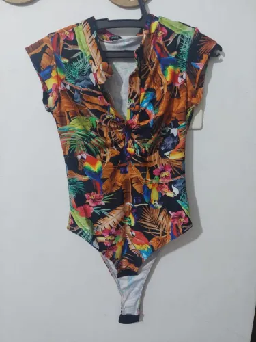Body feminino tamanho P